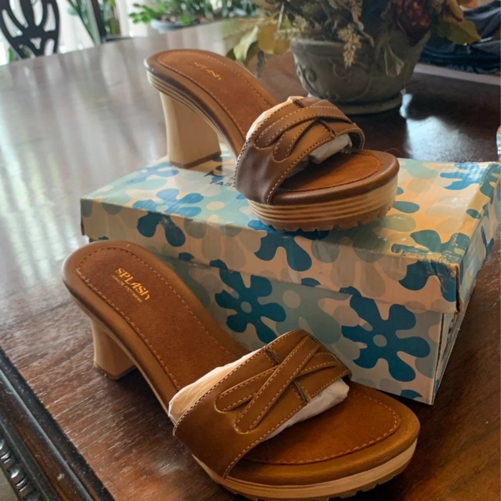 Y2K cowboy brown tan heel mules